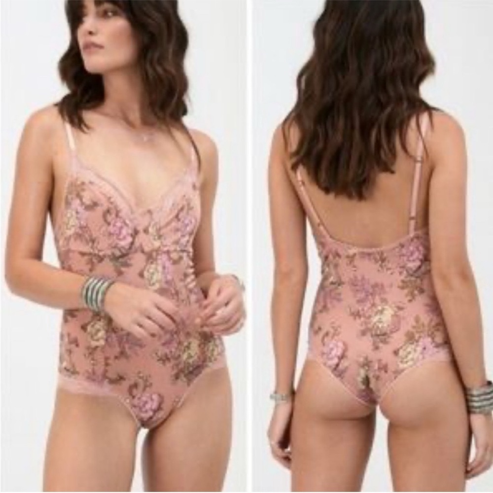 Spell Pink Floral Lace Top